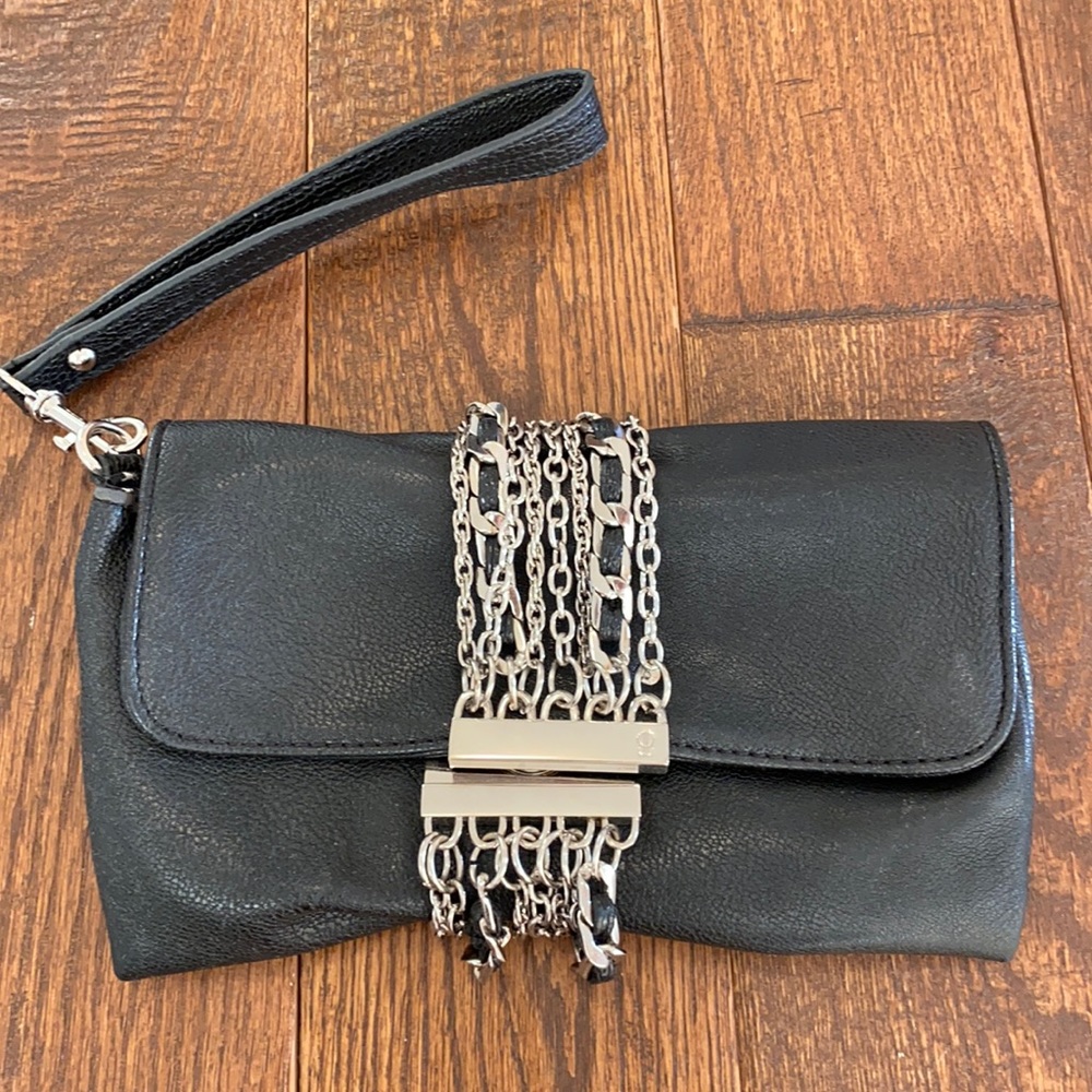 Wristlet - Picture 1 of 5
